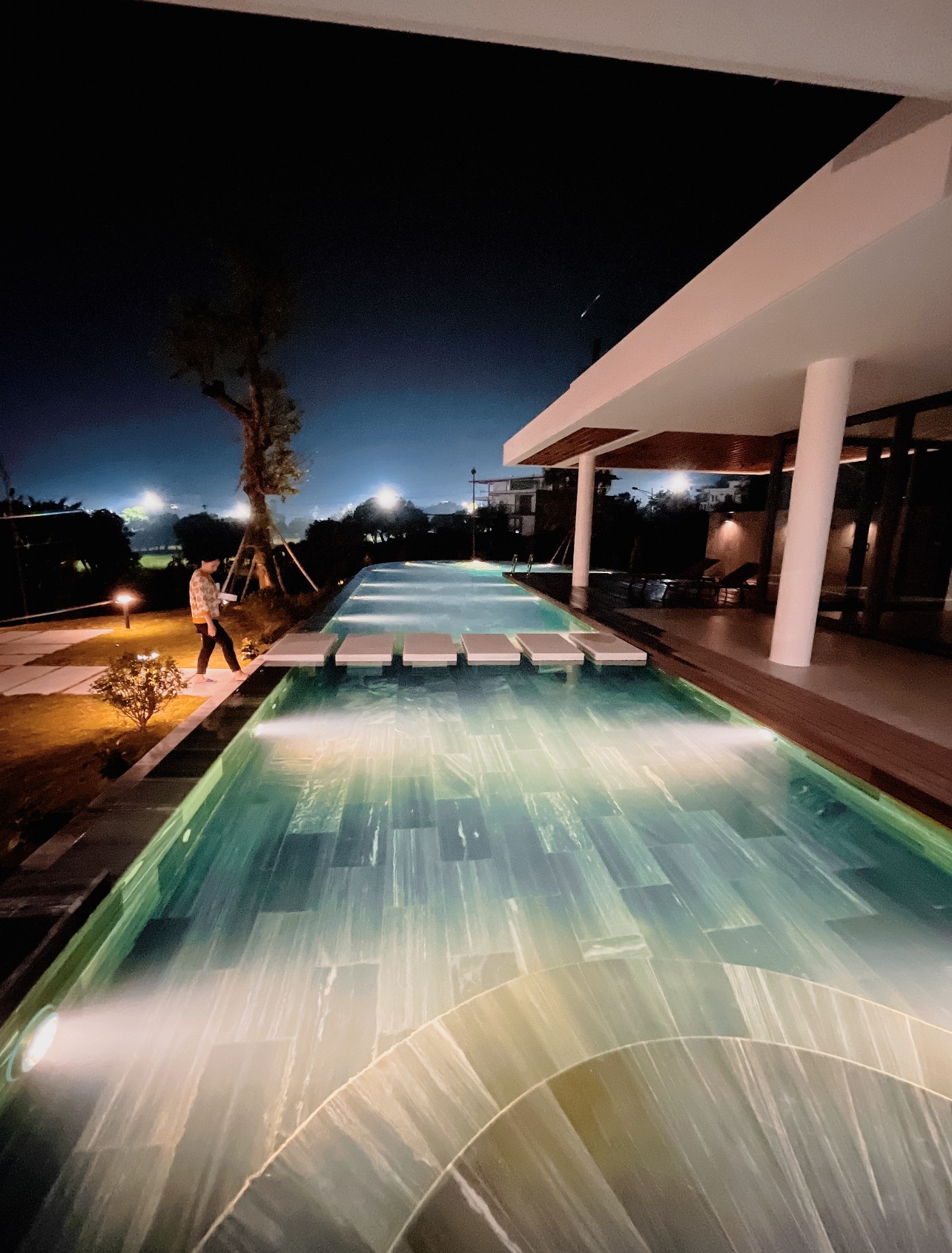 2b34babb45468f18d657