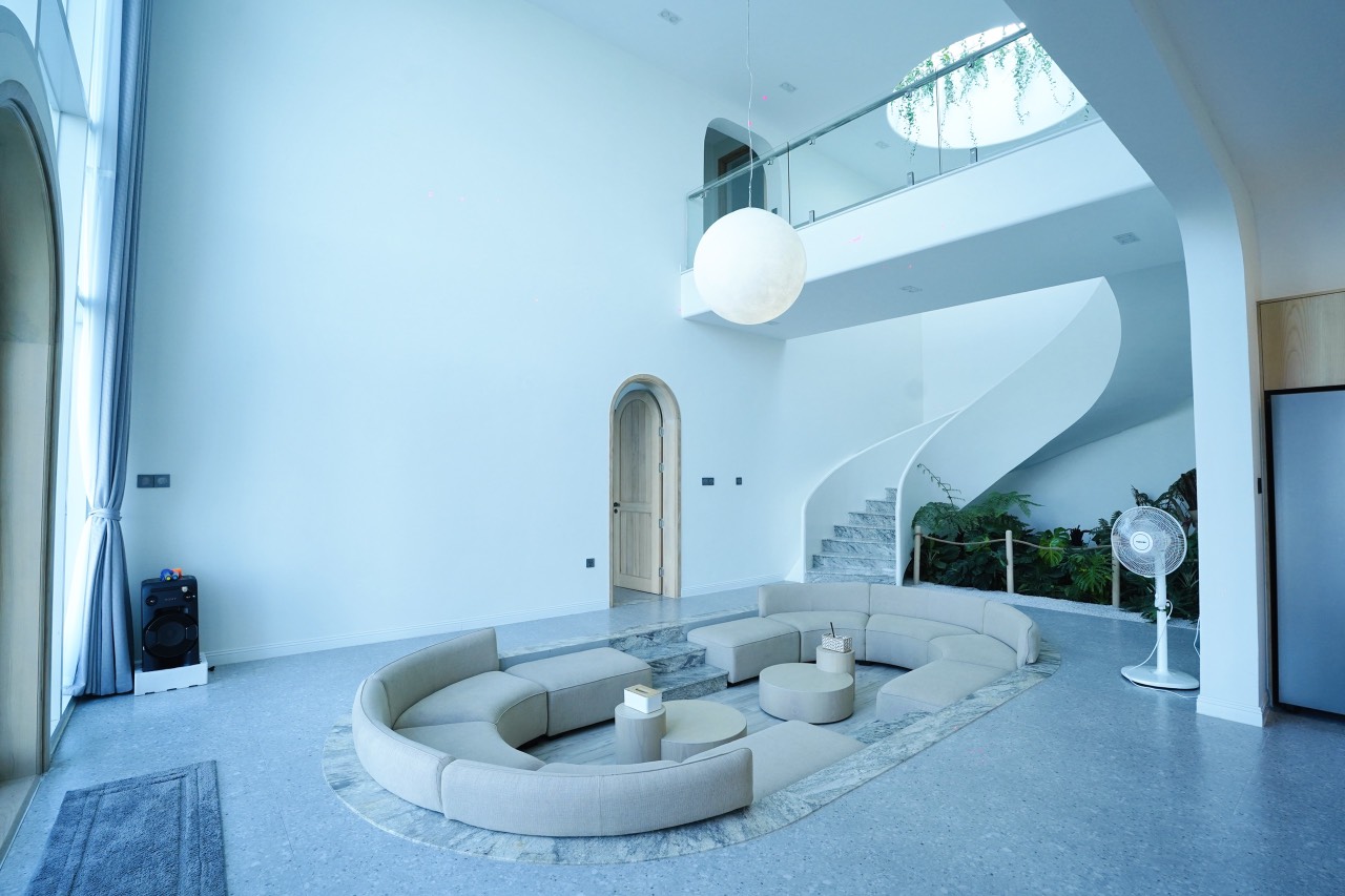 z3722959406325_c40fde8991db7cb1896b205601ca10fd 5 phòng ngủ