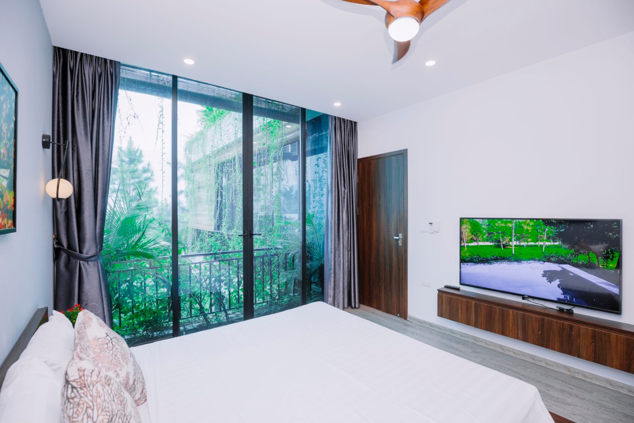 153BDD69-9F8E-47A3-A836-632F183E517D