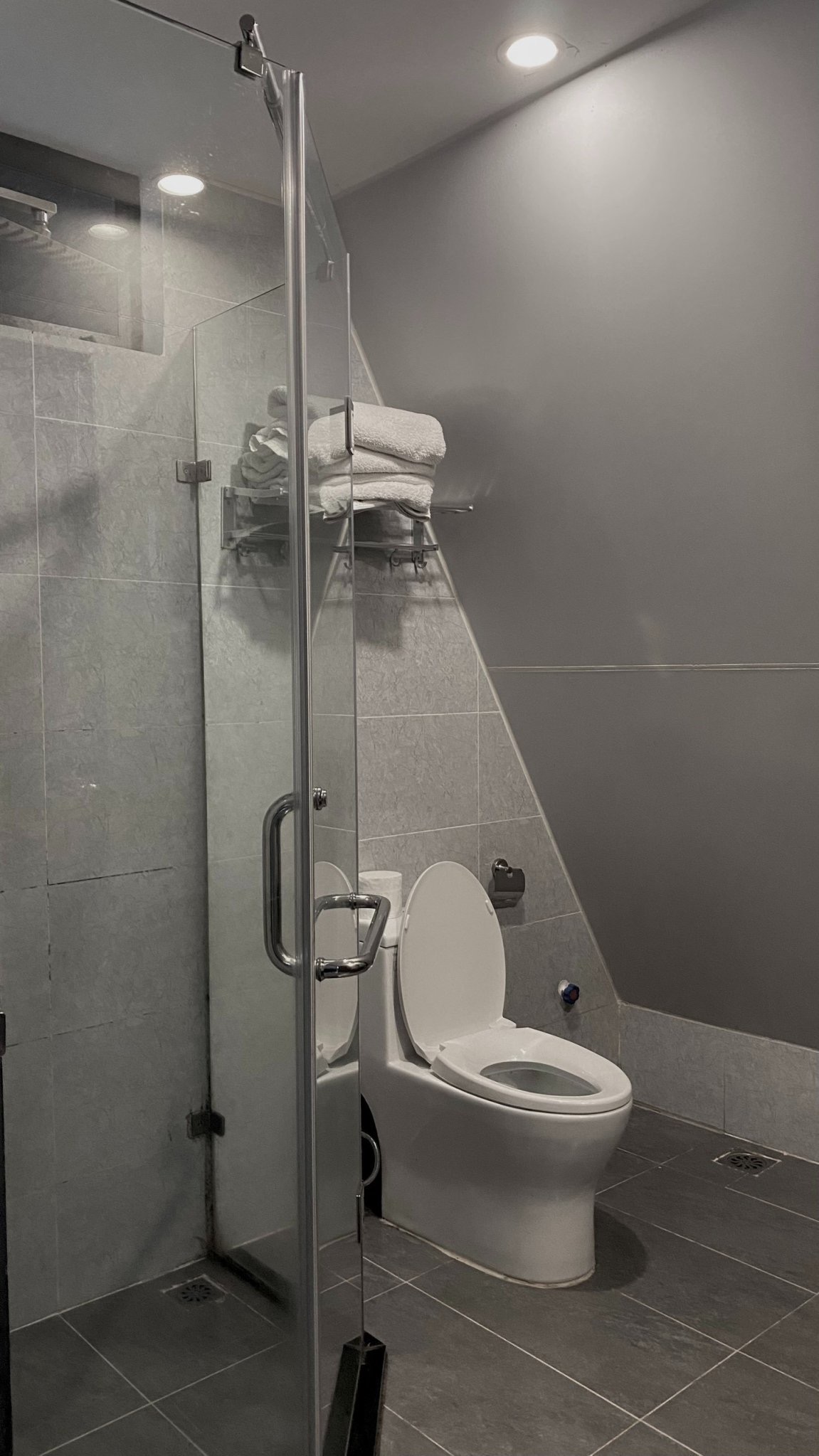 3122B408-05A3-4239-B197-6DC921F94041