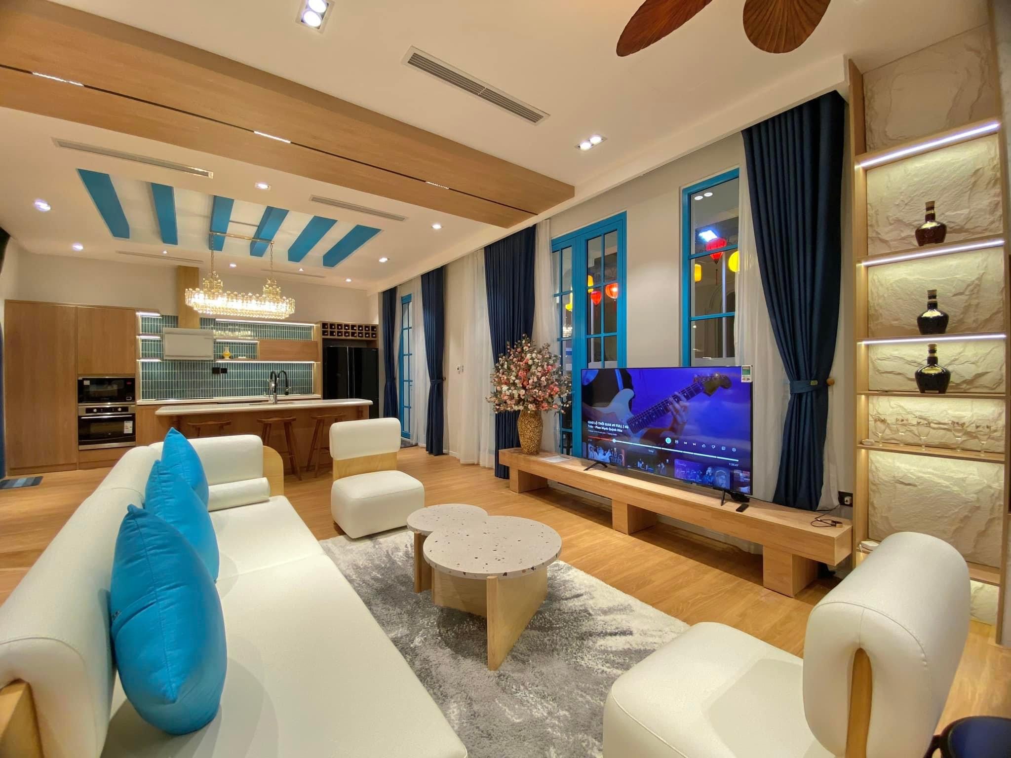 45E050FE-C565-4864-82C3-0E07ECF7F6D7