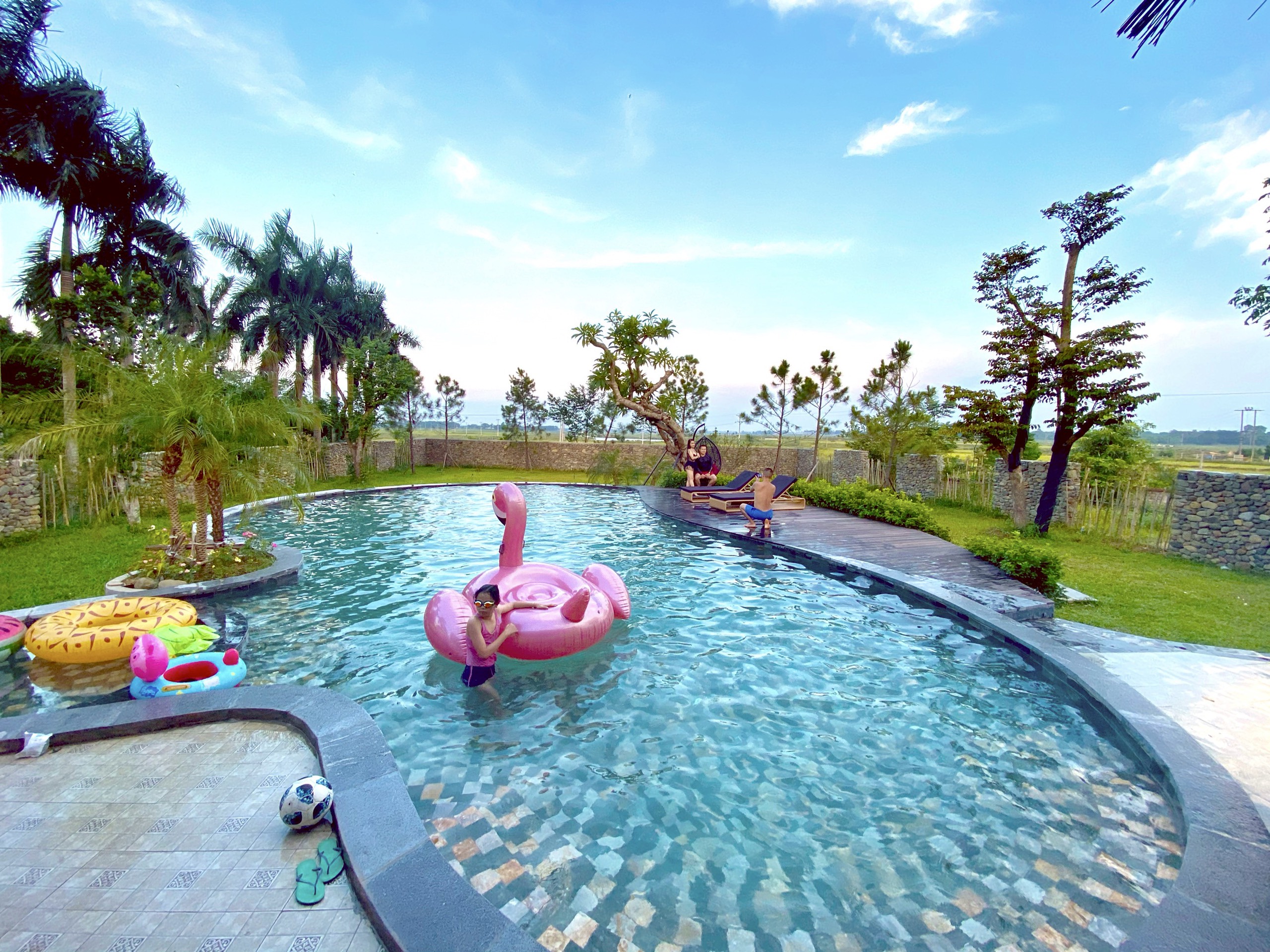 7990403e2fefd2b18bfe