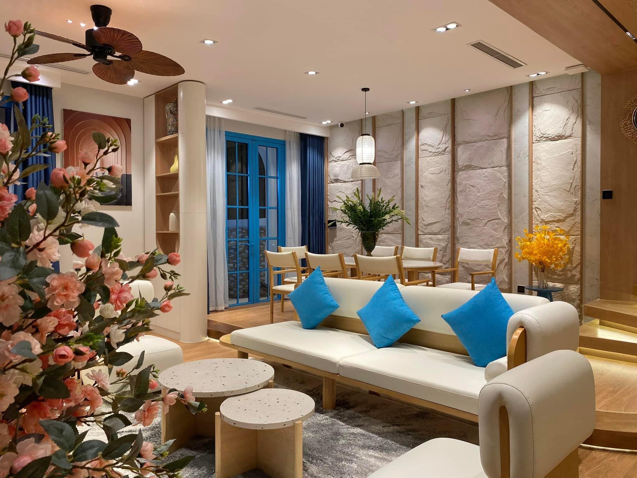 DEA83494-BD49-4A00-B746-1A42A55EE8F2