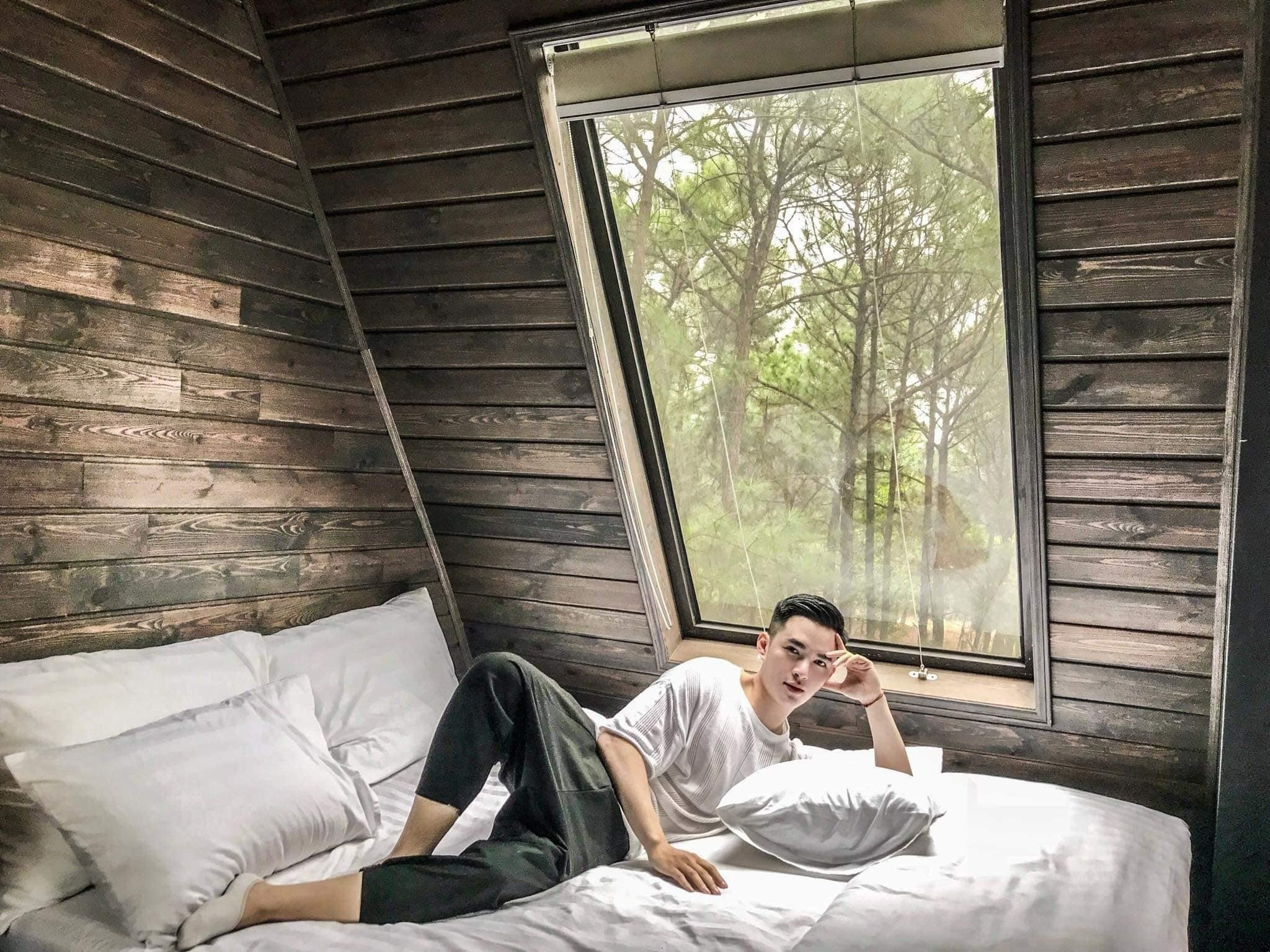 FA3622EE-93B2-48F8-9104-08BF17B75BCD