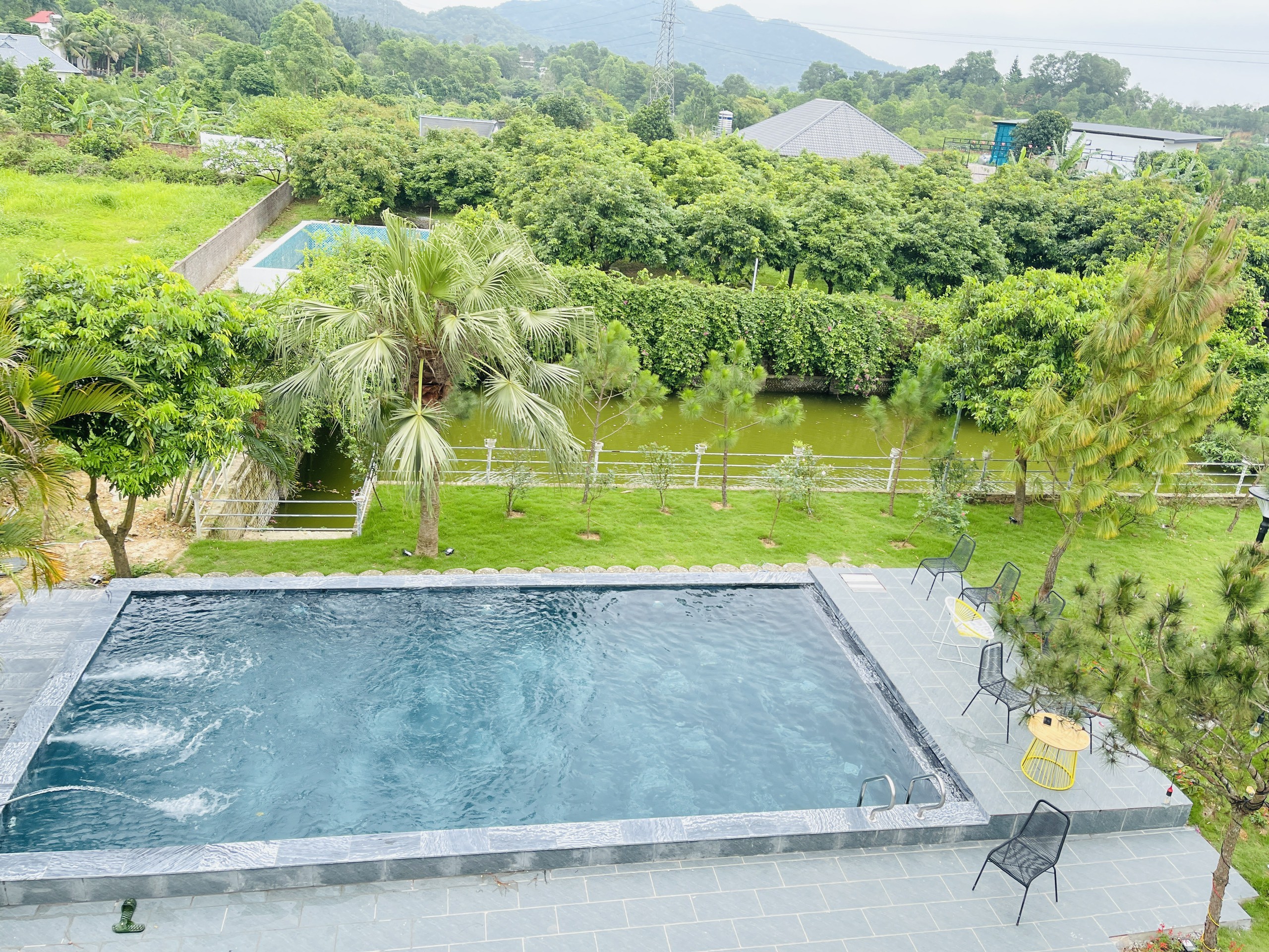 z5711078541778_a42c4f81bbaa429dae1396a30022b592