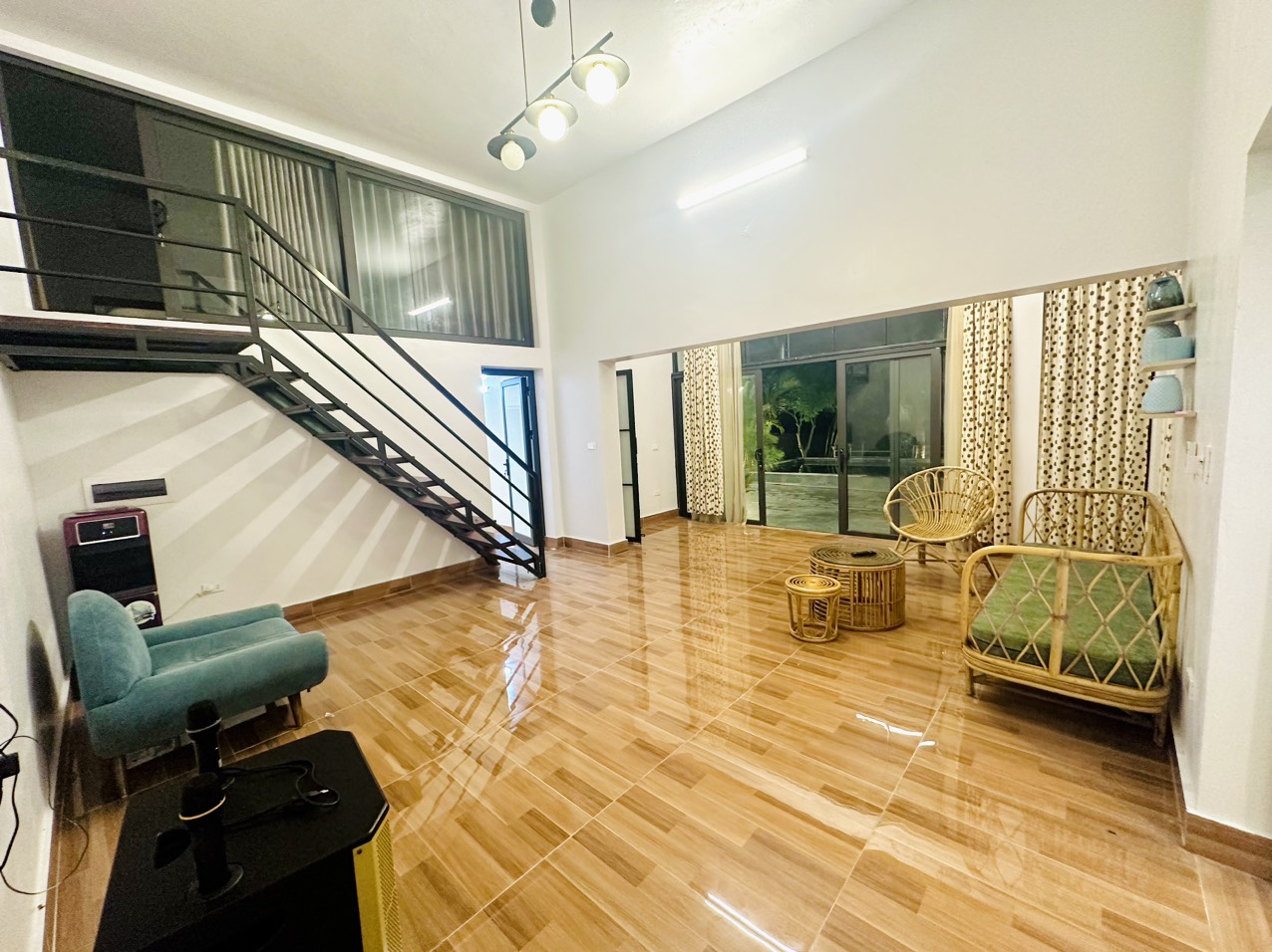 z5711078542681_51f86b6e829d7bd80980a0017145ed17