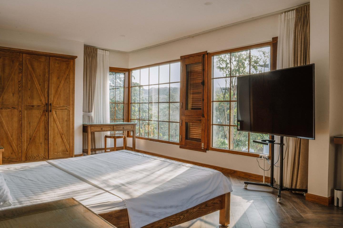 z5745625977071_179bb663359f5af708715c2c3e7e0f0c