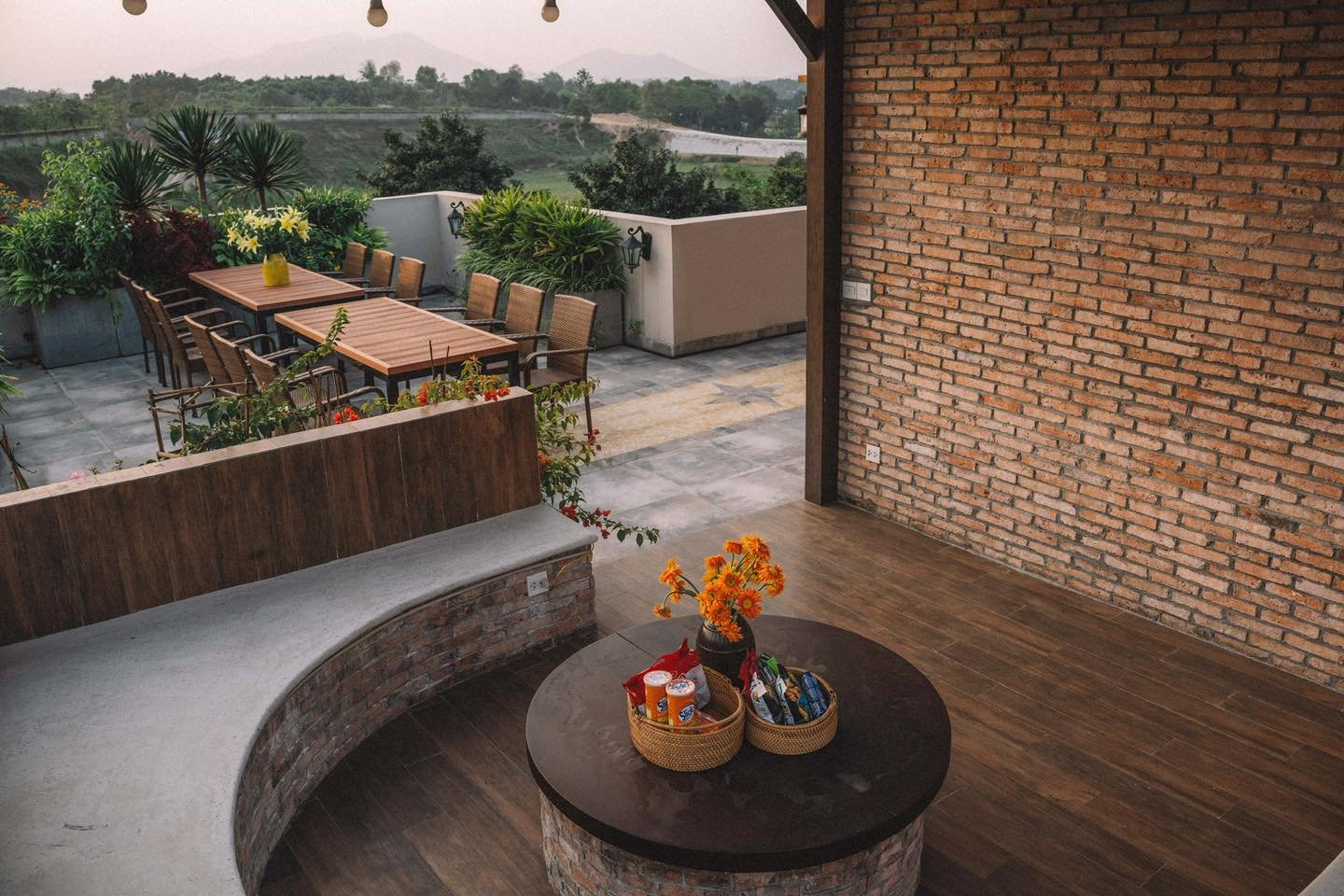 z5745626038334_908ab609dd3464d467ec636a1d6d6c61