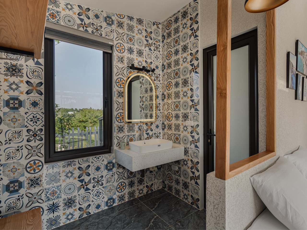 z5749106943682_657b438e3491cab2bce34ff966637582