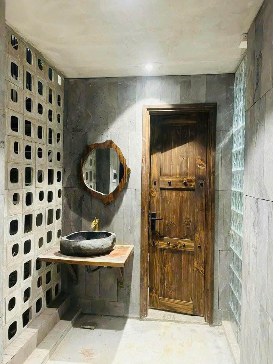 z6018521861424_f6eec22d0b7e0cfd98ce484a8baa5d11